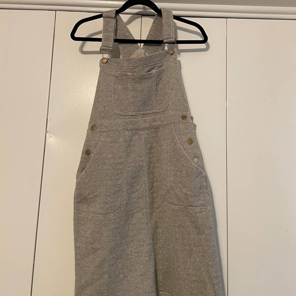 Overall dress